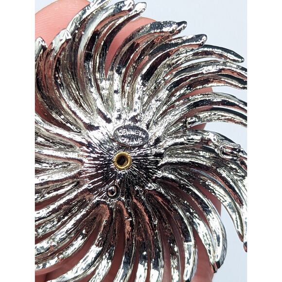 Vtg KJL Kenneth J Lane Crystal Rhinestone Faux Pearl Sunburst Silver Pin Brooch - Picture 9 of 9
